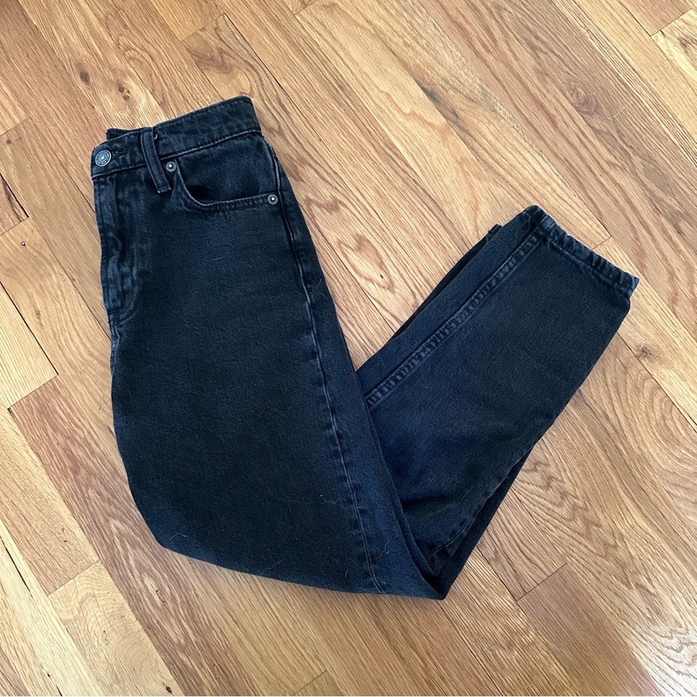 GAP black mom jean